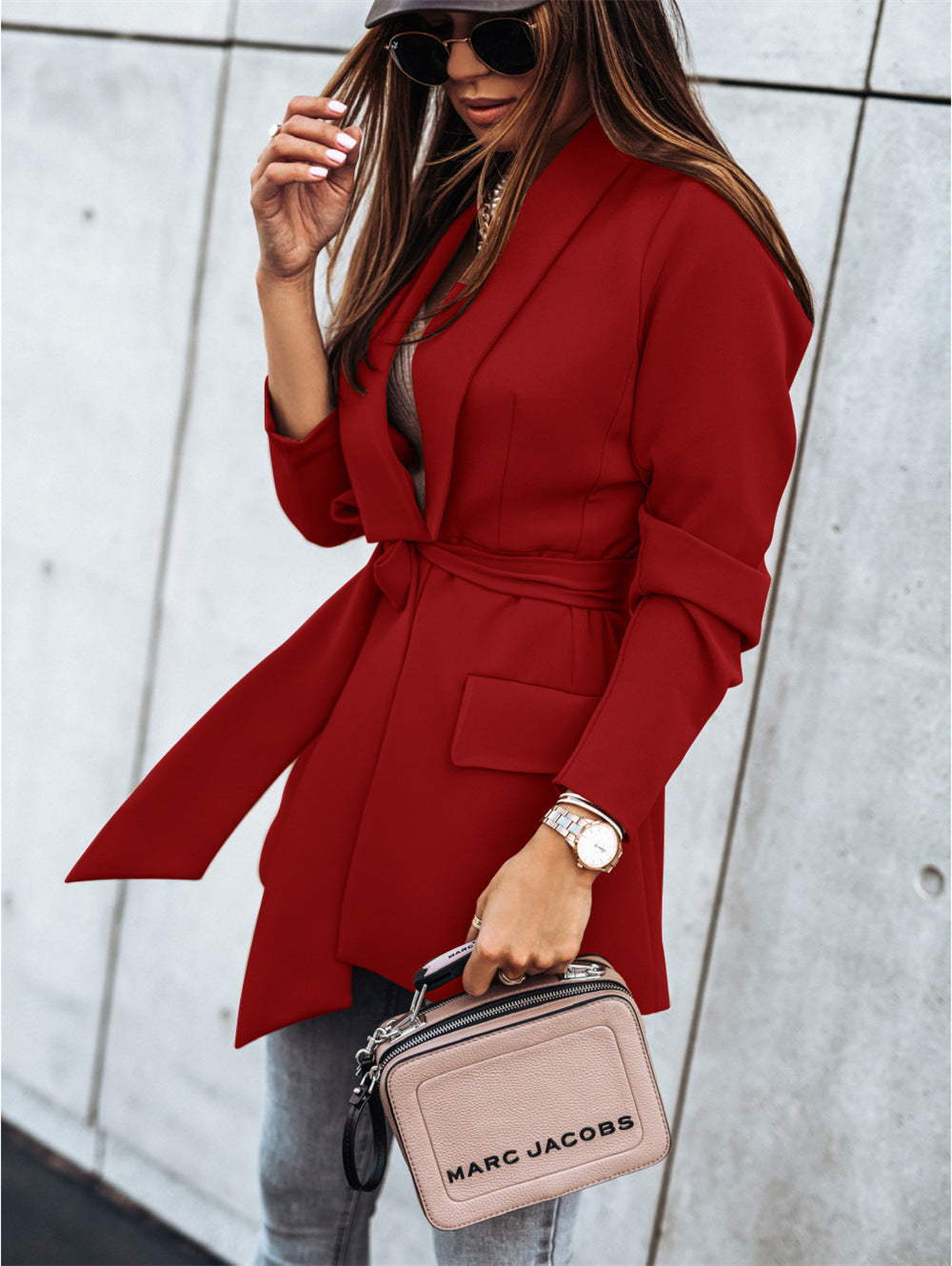 Fashionable waist blazer