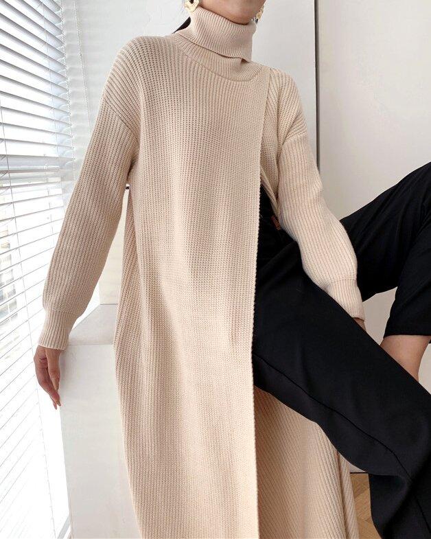 Slim-Fit Sweater With High Neck Long Skirt And Pullover