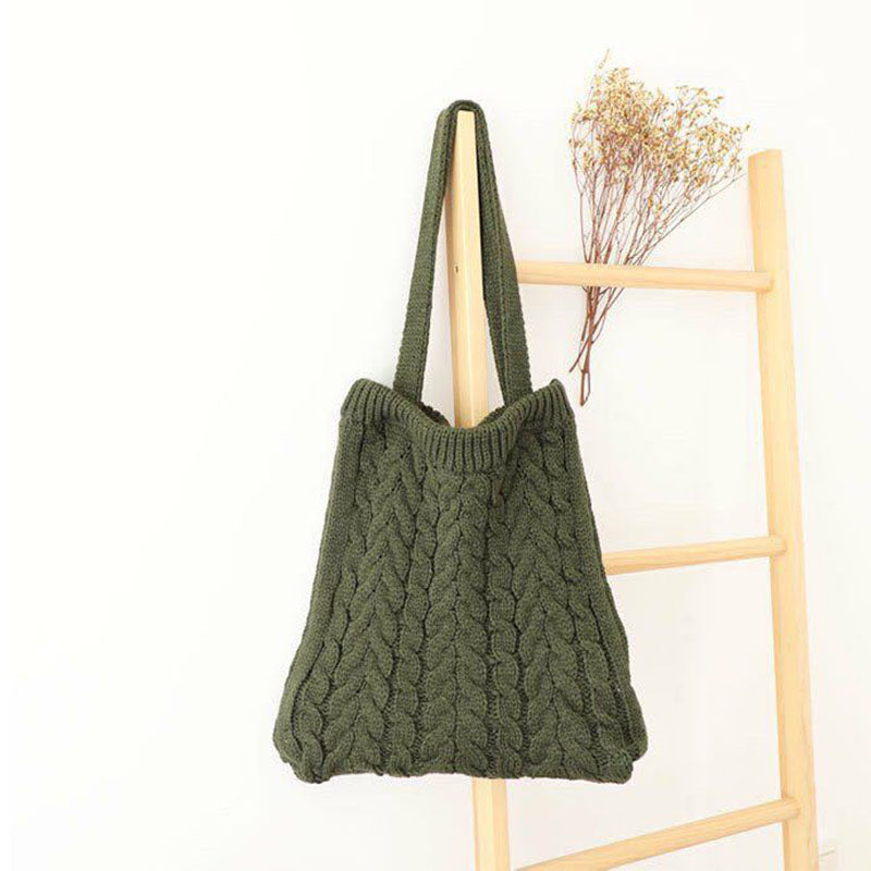 Literary Mori retro knitted handbag